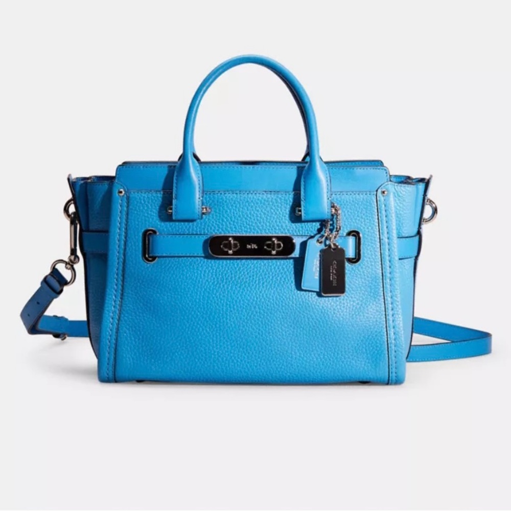NWOT Coach Swagger 27 Carryall Pebbled Leather Blue Handbag Crossbody Strap